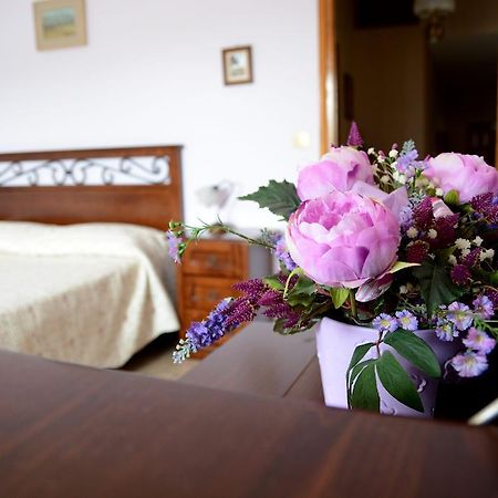 לינה וארוחת בוקר Mombello Monferrato Casa Giordano מראה חיצוני תמונה