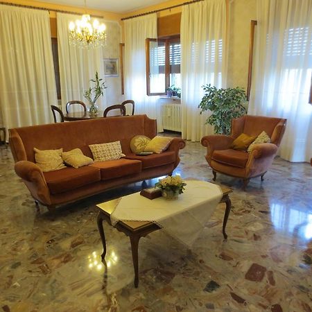 לינה וארוחת בוקר Mombello Monferrato Casa Giordano מראה חיצוני תמונה
