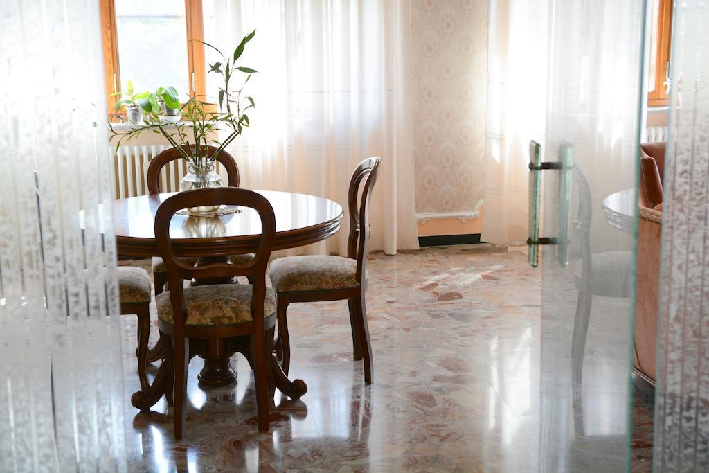 לינה וארוחת בוקר Mombello Monferrato Casa Giordano מראה חיצוני תמונה