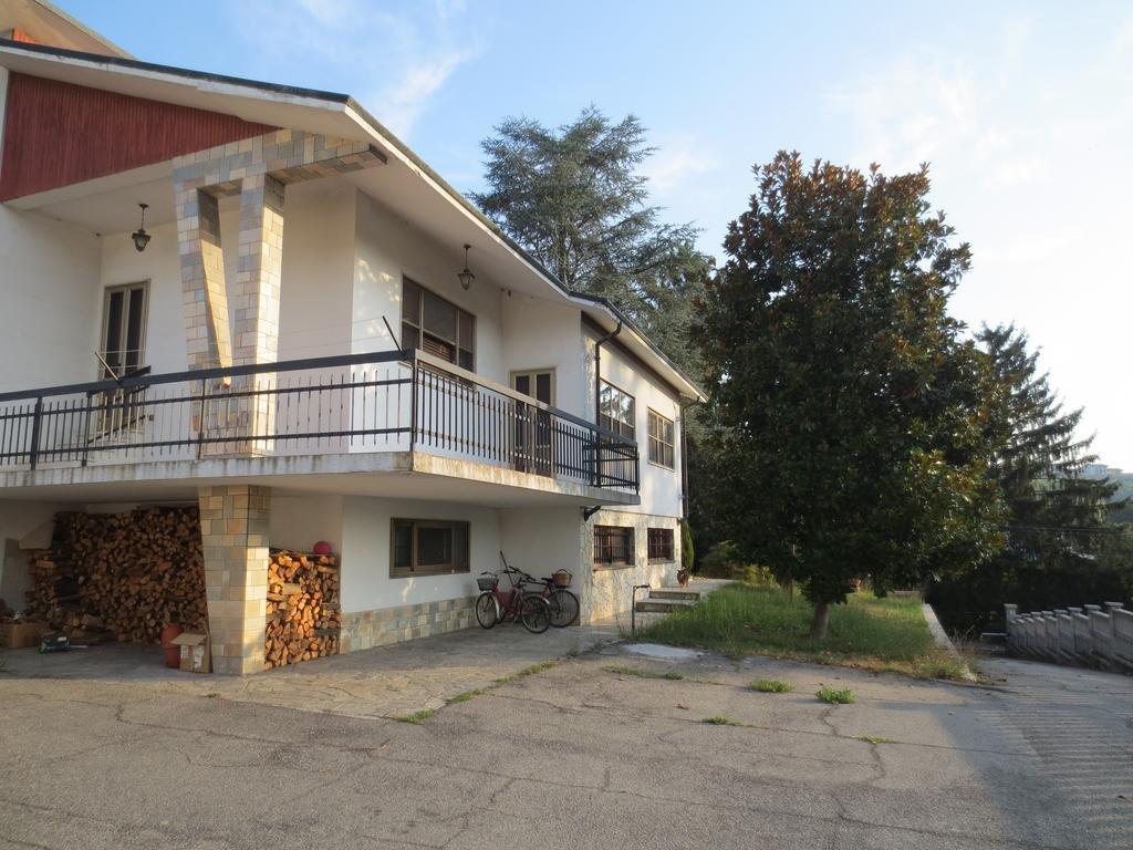 לינה וארוחת בוקר Mombello Monferrato Casa Giordano מראה חיצוני תמונה