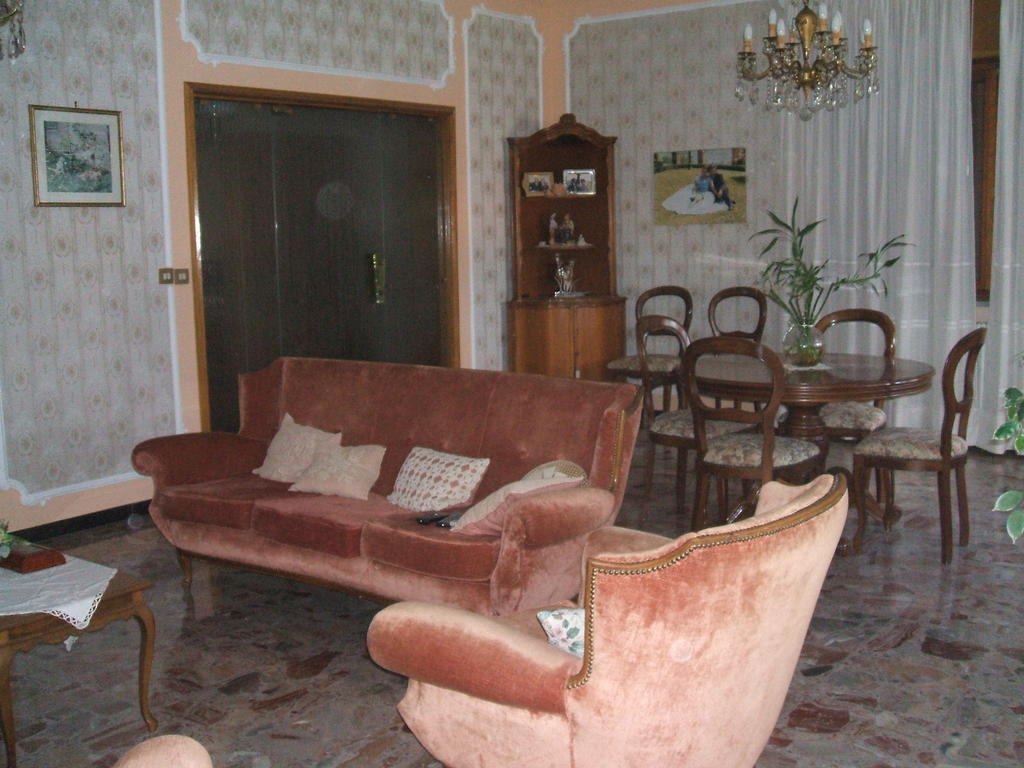 לינה וארוחת בוקר Mombello Monferrato Casa Giordano מראה חיצוני תמונה