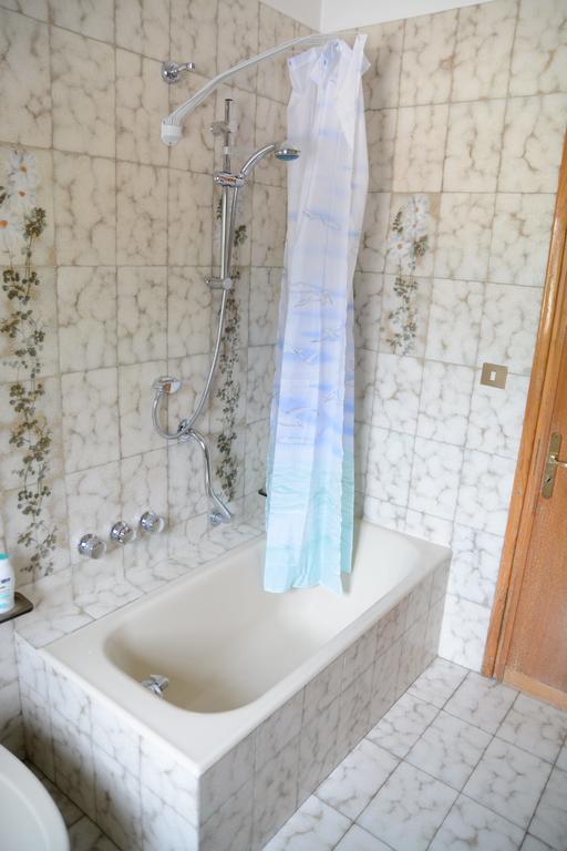 לינה וארוחת בוקר Mombello Monferrato Casa Giordano מראה חיצוני תמונה